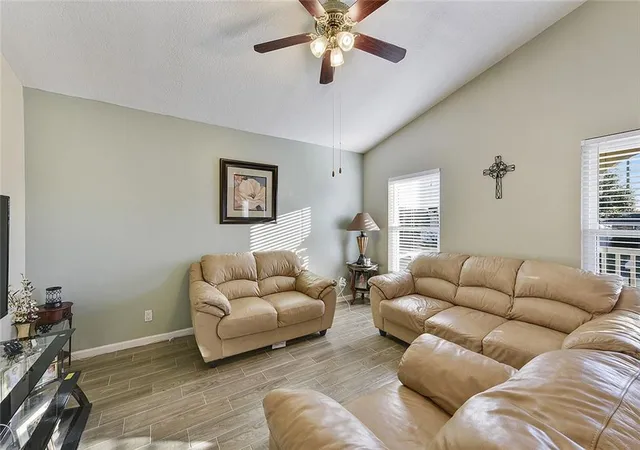 3rd image of 8401 Colonel Dr, Chalmette, LA 70043 | MLS# 2572646