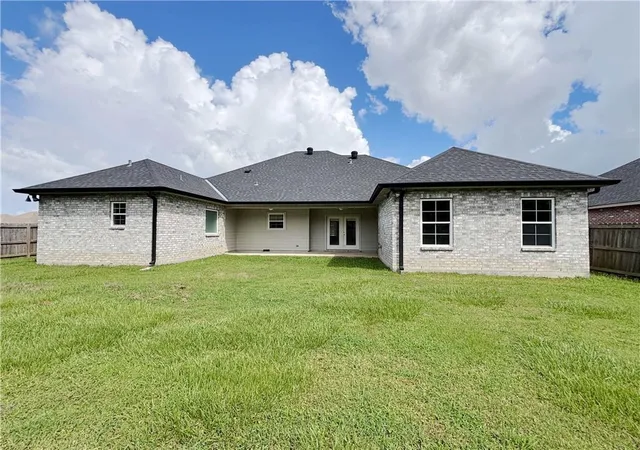 Photo 29 of Single family home for sale at 202 Derusso St, Houma, LA 70364 | MLS# 2572668 | Listing updated on 2026-10-01