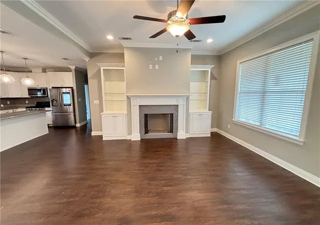 Photo 4 of Single family home for sale at 202 Derusso St, Houma, LA 70364 | MLS# 2572668 | Listing updated on 2026-10-01
