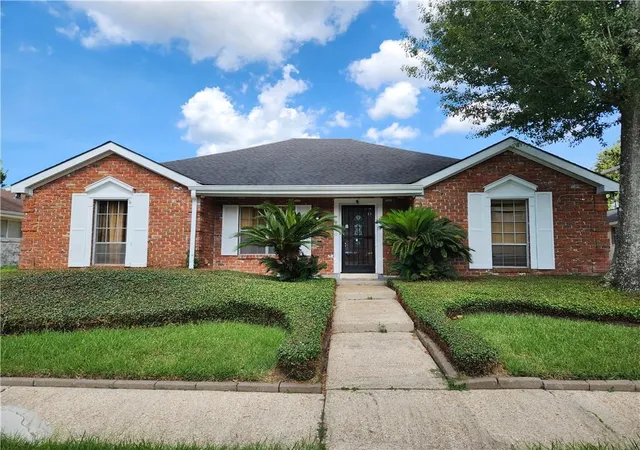 Photo 1 of Single family home for sale at 2700 Danbury Dr, New Orleans, LA 70131 | MLS# 2571582 | Listing updated on 2026-08-16