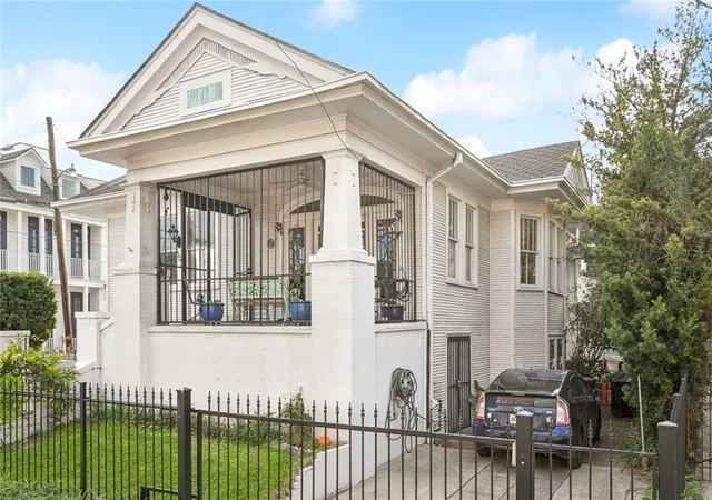 Photo 2 of Multi family home for sale at 1502 General Pershing St, New Orleans, LA 70115 | MLS# 2571822 | Listing updated on 2026-08-16