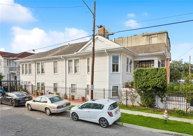 Photo 3 of Multi family home for sale at 1502 General Pershing St, New Orleans, LA 70115 | MLS# 2571822 | Listing updated on 2026-08-16