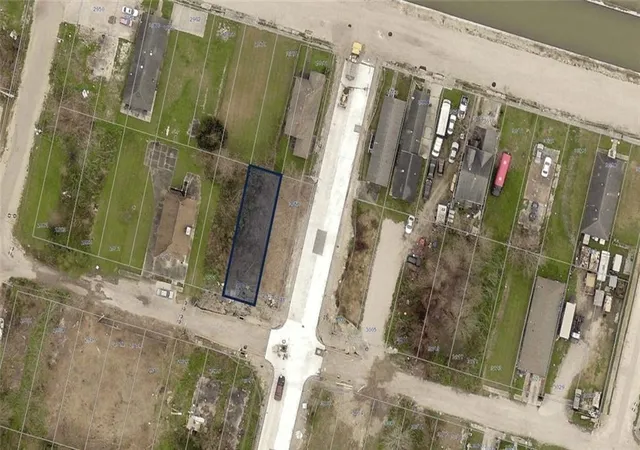 Photo 2 of Land for sale at 2937 Laussat Pl, New Orleans, LA 70117 | MLS# 2572746 | Listing updated on 2026-08-16