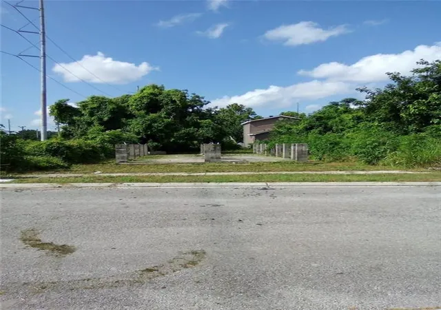 Photo 1 of Land for sale at 2926 Laussat Pl, New Orleans, LA 70117 | MLS# 2572752 | Listing updated on 2026-08-16
