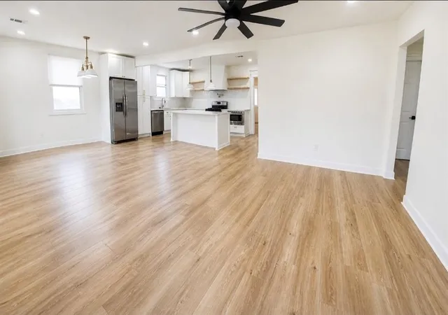Photo 3 of Single family home for sale at 5923 Franklin Ave, New Orleans, LA 70122 | MLS# 2572778 | Listing updated on 2026-08-17