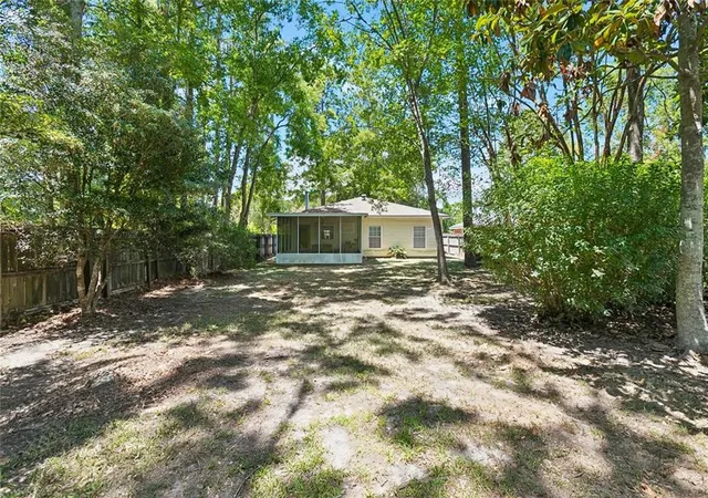 15th image of 1335 Girod St, Mandeville, LA 70448 | MLS# 2572476