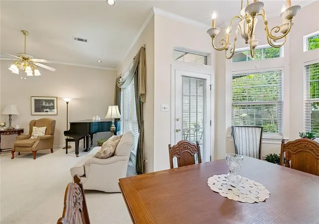 Photo 3 of Townhouse for sale at 5 W Nouveau Ln, Metairie, LA 70003 | MLS# 2571916 | Listing updated on 2026-08-18