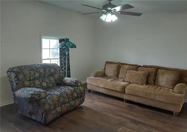 3rd image of 2113 W Christie Dr, St Bernard, LA 70085 | MLS# 2572673