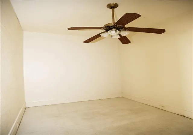 Listing Photo 4 - Condo for sale in building located at 452 54 Jackson Ave, New Orleans, LA 70130