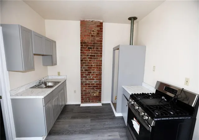 Listing Photo 5 - Condo for sale in building located at 456 58 Jackson Ave, New Orleans, LA 70130