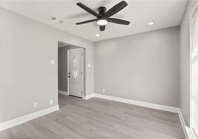 Photo 3 of Single family home for sale at 437 Turtle Crk Ln, St Rose, LA 70087 | MLS# 2572870 | Listing updated on 2026-08-17