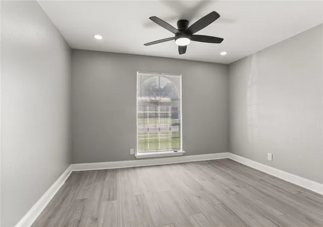 Photo 4 of Single family home for sale at 437 Turtle Crk Ln, St Rose, LA 70087 | MLS# 2572870 | Listing updated on 2026-08-17