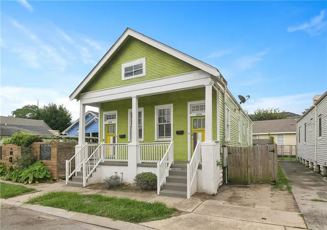 Photo 2 of Multi family home for sale at 604 606 S Genois St, New Orleans, LA 70119 | MLS# 2572886 | Listing updated on 2026-08-17