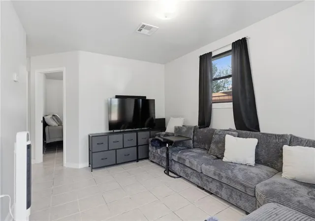Photo 3 of Single family home for sale at 421 Tupelo St, New Orleans, LA 70117 | MLS# 2572880 | Listing updated on 2026-08-17