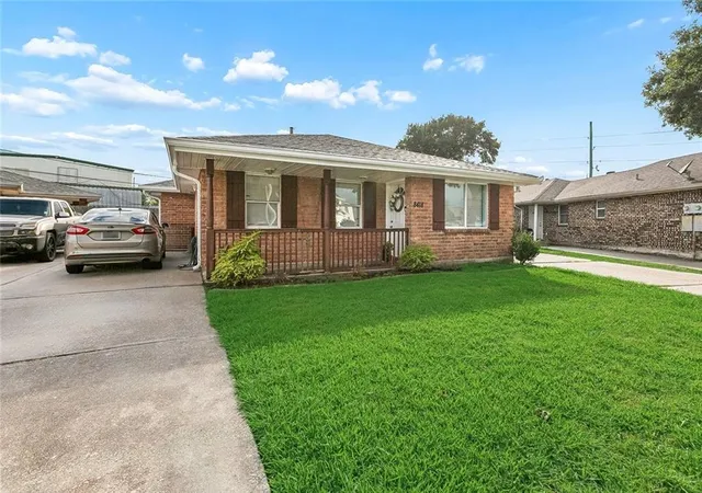 2nd image of 8416 18 Valor Dr, Chalmette, LA 70043 | MLS# 2572898