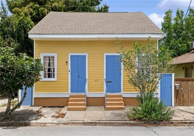 Photo 2 of Single family home for sale at 4023 Royal St, New Orleans, LA 70117 | MLS# 2571929 | Listing updated on 2026-08-21