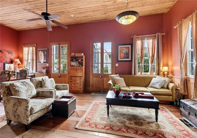 Photo 3 of Single family home for sale at 4023 Royal St, New Orleans, LA 70117 | MLS# 2571929 | Listing updated on 2026-08-21