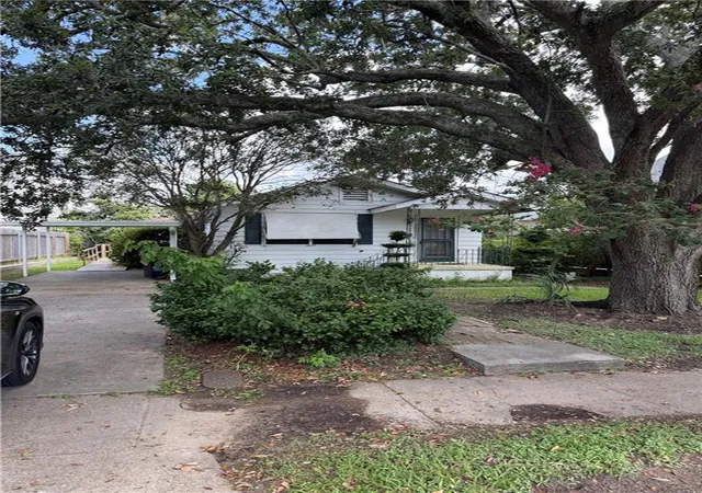 Photo 1 of Single family home for sale at 1437 Seminole Dr, Metairie, LA 70005 | MLS# 2572758 | Listing updated on 2026-08-18