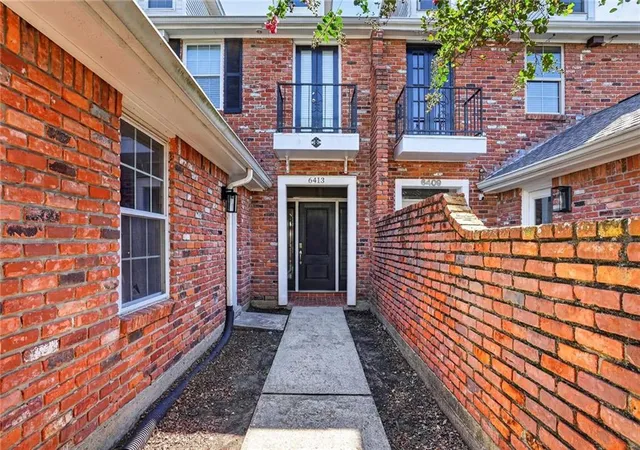 Photo 3 of Townhouse for sale at 6413 Saint Roch Ave, New Orleans, LA 70122 | MLS# 2570843 | Listing updated on 2026-08-18