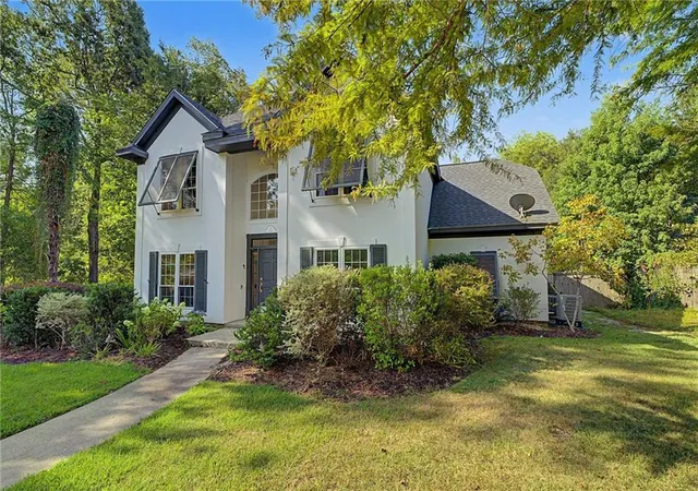 Photo 2 of Single family home for sale at 11 Audubon Ln, Madisonville, LA 70447 | MLS# 2572144 | Listing updated on 2026-08-18