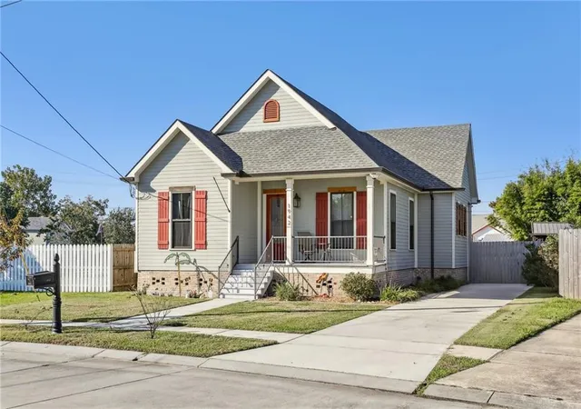 1st image of 1942 Rose St, Arabi, LA 70032 | MLS# 2573031