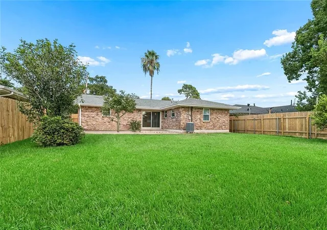15th image of 4104 Haring Rd, Metairie, LA 70006 | MLS# 2573008