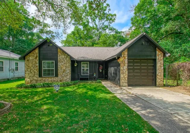 Photo 1 of Single family home for sale at 2523 Oriole St, Slidell, LA 70460 | MLS# 2572882 | Listing updated on 2026-08-19