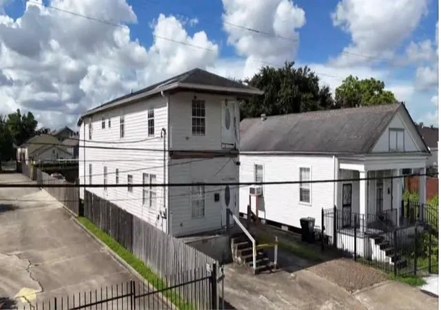 Photo 4 of House for sale at 3420 Clara St, New Orleans, LA 70115 | MLS# 2571840 | Listing updated on 2026-08-19