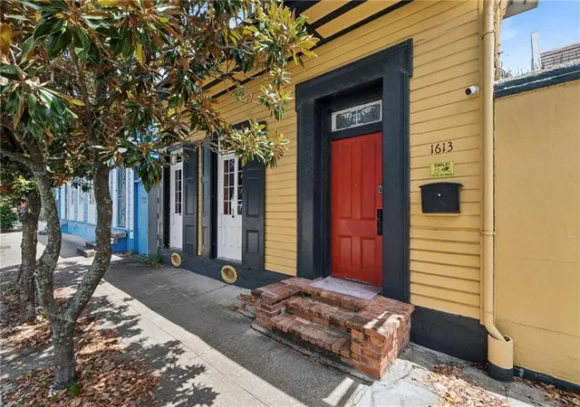 Photo 2 of Single family home for sale at 1613 Pauger St, New Orleans, LA 70116 | MLS# 2573176 | Listing updated on 2026-08-19
