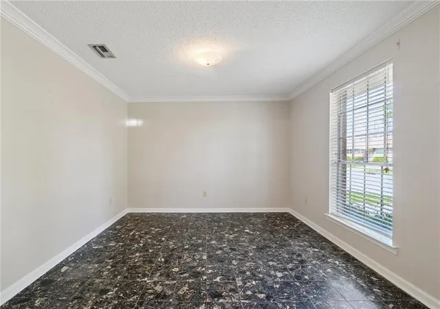 Photo 3 of Single family home for sale at 1528 Nursery Ave, Metairie, LA 70005 | MLS# 2573217 | Listing updated on 2026-08-19
