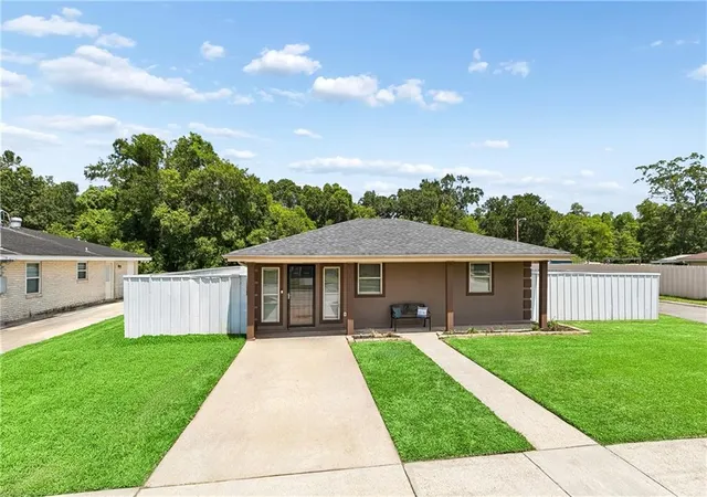 1st image of 2328 Reunion Dr, Violet, LA 70092 | MLS# 2572304