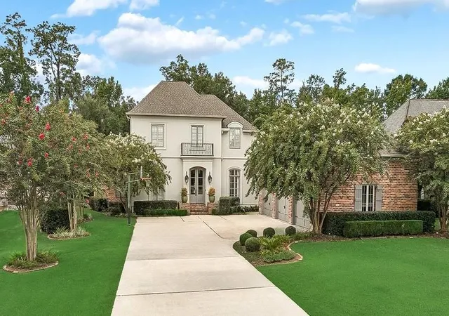 1st image of 271 Morningside Dr, Mandeville, LA 70448 | MLS# 2572814