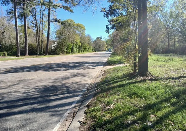 Photo 2 of Land for sale at 930 Virginia Ave, Bogalusa, LA 70427 | MLS# 2573272 | Listing updated on 2026-08-19