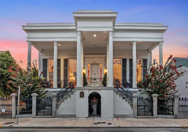Photo 1 of Mansion for sale at 521 Dauphine St, New Orleans, LA 70112 | MLS# 2573199 | Listing updated on 2026-08-19