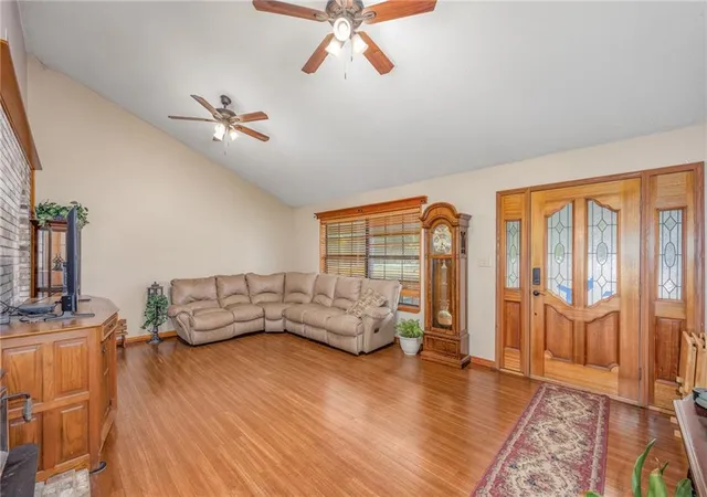 Photo 3 of Single family home for sale at 39463 Lees Landing Rd, Ponchatoula, LA 70454 | MLS# 2569112 | Listing updated on 2026-08-19