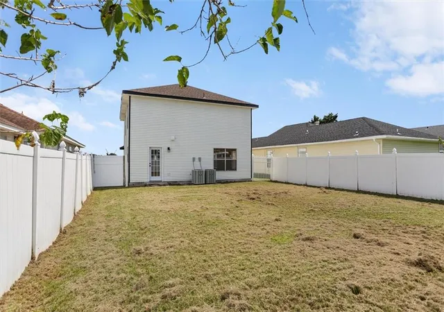 16th image of 2020 Lac La Belle Dr, Harvey, LA 70058 | MLS# 2573298