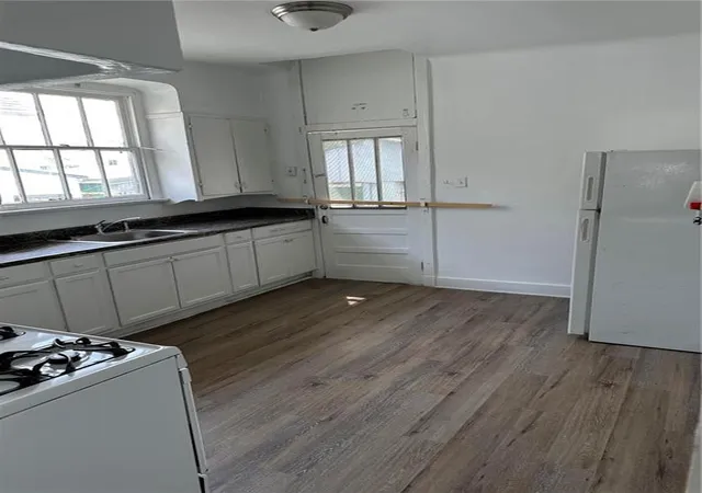 Listing Photo 4 - Condo for sale in building located at 2909-15 Hollygrove St, New Orleans, LA 70118