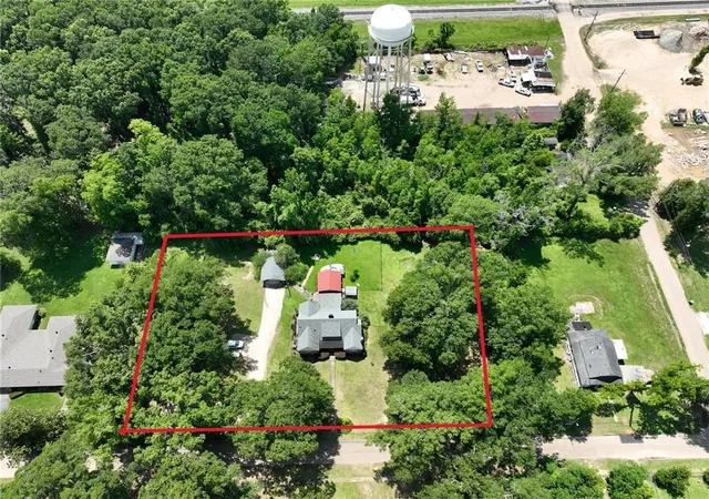 Photo 4 of Single family home for sale at 525 N Laurel St, Amite, LA 70422 | MLS# 2573260 | Listing updated on 2026-08-19