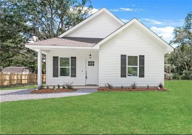 Photo 1 of Single family home for sale at 66321 Markham Dr, Lacombe, LA 70445 | MLS# 2573127 | Listing updated on 2026-08-20
