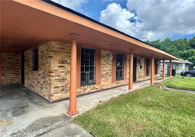Photo 2 of Single family home for sale at 1319 Sumner St, New Orleans, LA 70114 | MLS# 2573281 | Listing updated on 2026-08-20