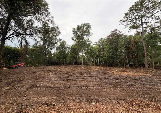 Photo 1 of Land for sale at 1310 S Range Rd, Hammond, LA 70403 | MLS# 2573366 | Listing updated on 2026-08-25