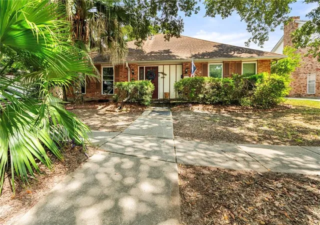 Photo 1 of Sale Pending at 5220 Macarthur Blvd, New Orleans, LA 70131 | MLS# 2573382 | Listing updated on 2026-08-25