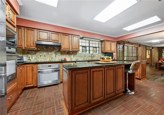 Photo 3 of Single family home for sale at 1743 Goodyear Dr, Bogalusa, LA 70427 | MLS# 2572349 | Listing updated on 2026-08-20