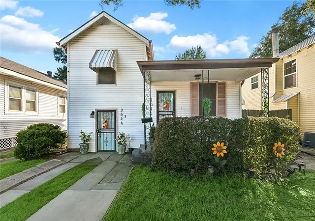 Photo 1 of Multi family home for sale at 3644 Fairmont Dr, New Orleans, LA 70122 | MLS# 2573280 | Listing updated on 2026-08-20