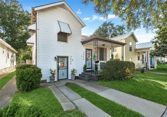 Photo 2 of Multi family home for sale at 3644 Fairmont Dr, New Orleans, LA 70122 | MLS# 2573280 | Listing updated on 2026-08-20