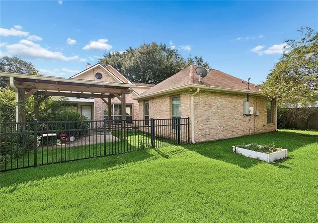 16th image of 1842 W Carriage House Dr, Baton Rouge, LA 70815 | MLS# 2573477