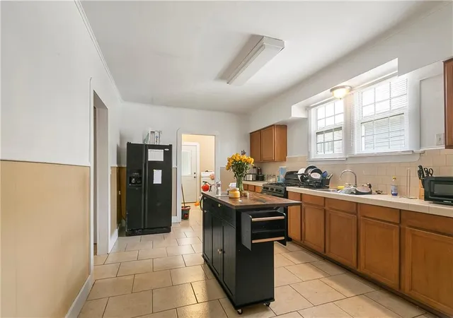 Photo 3 of House for sale at 530-530 1/2 Ave D, Westwego, LA 70094 | MLS# 2572774 | Listing updated on 2026-08-20