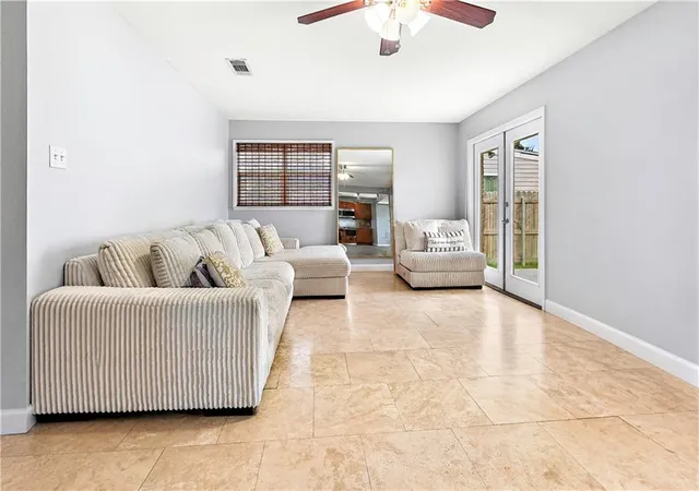 4th image of 6021 Amhurst St, Metairie, LA 70003 | MLS# 2573068