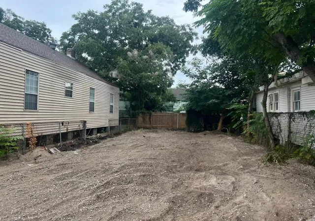 Photo 1 of Land for sale at 1207 Clouet St, New Orleans, LA 70117 | MLS# 2573511 | Listing updated on 2026-08-24