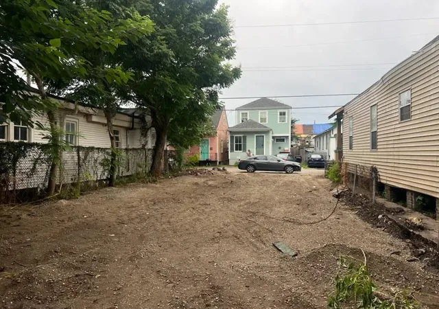 Photo 2 of Land for sale at 1207 Clouet St, New Orleans, LA 70117 | MLS# 2573511 | Listing updated on 2026-08-24